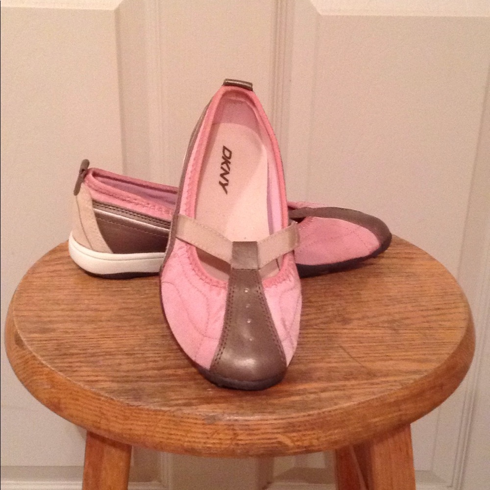 DKNY CHELSEA Pink, Taupe and Tan Ballet Style.